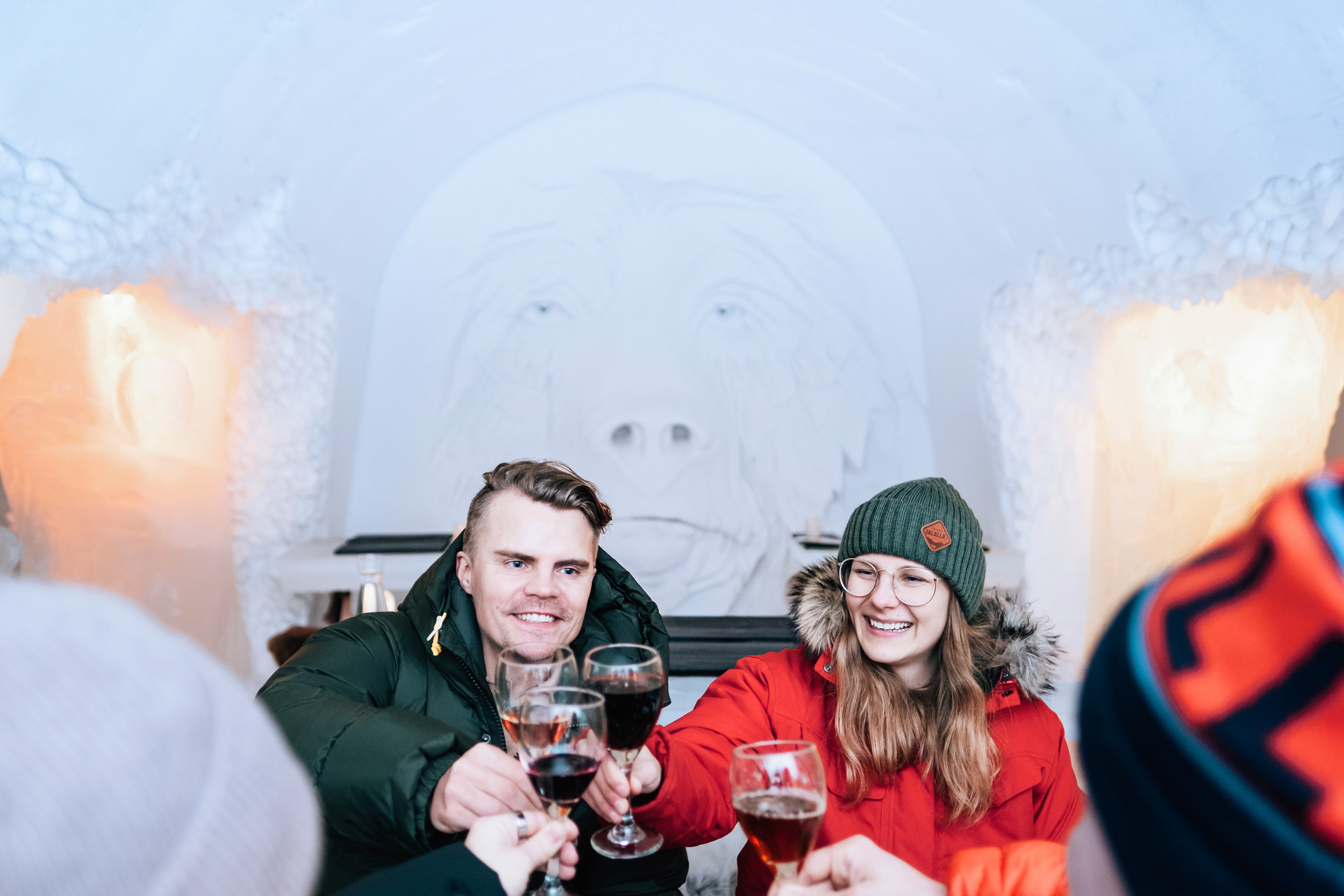 Ravintolat Rovaniemi: Asiakkaita Jääravintolassa