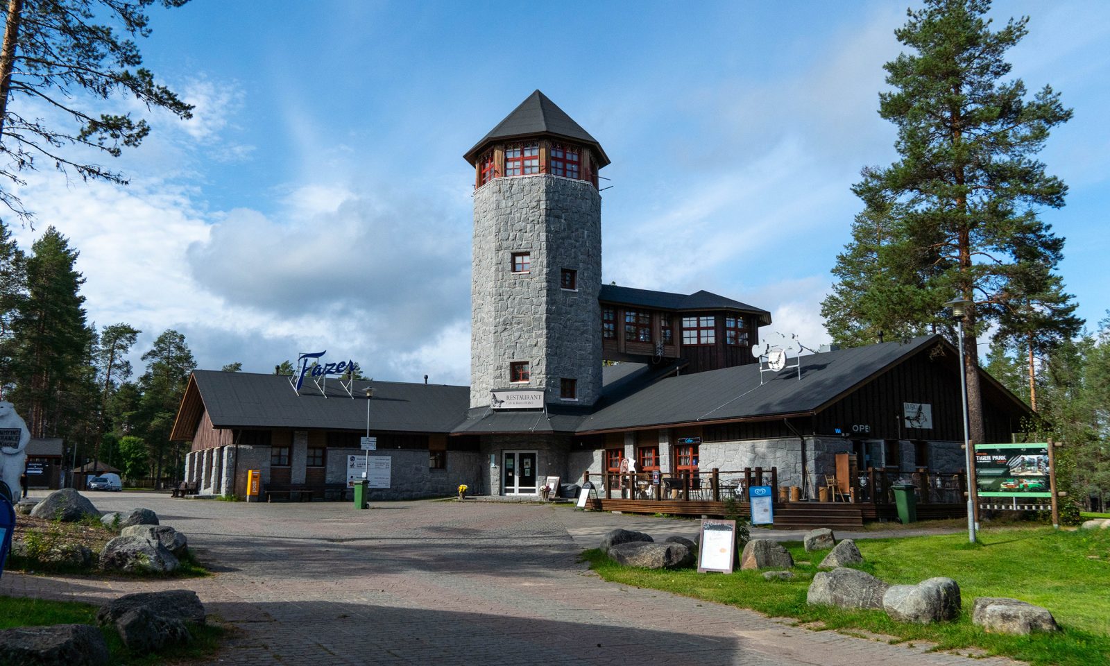 Ranuan eläinpuiston matkamuistomyymälä ulkoapäin